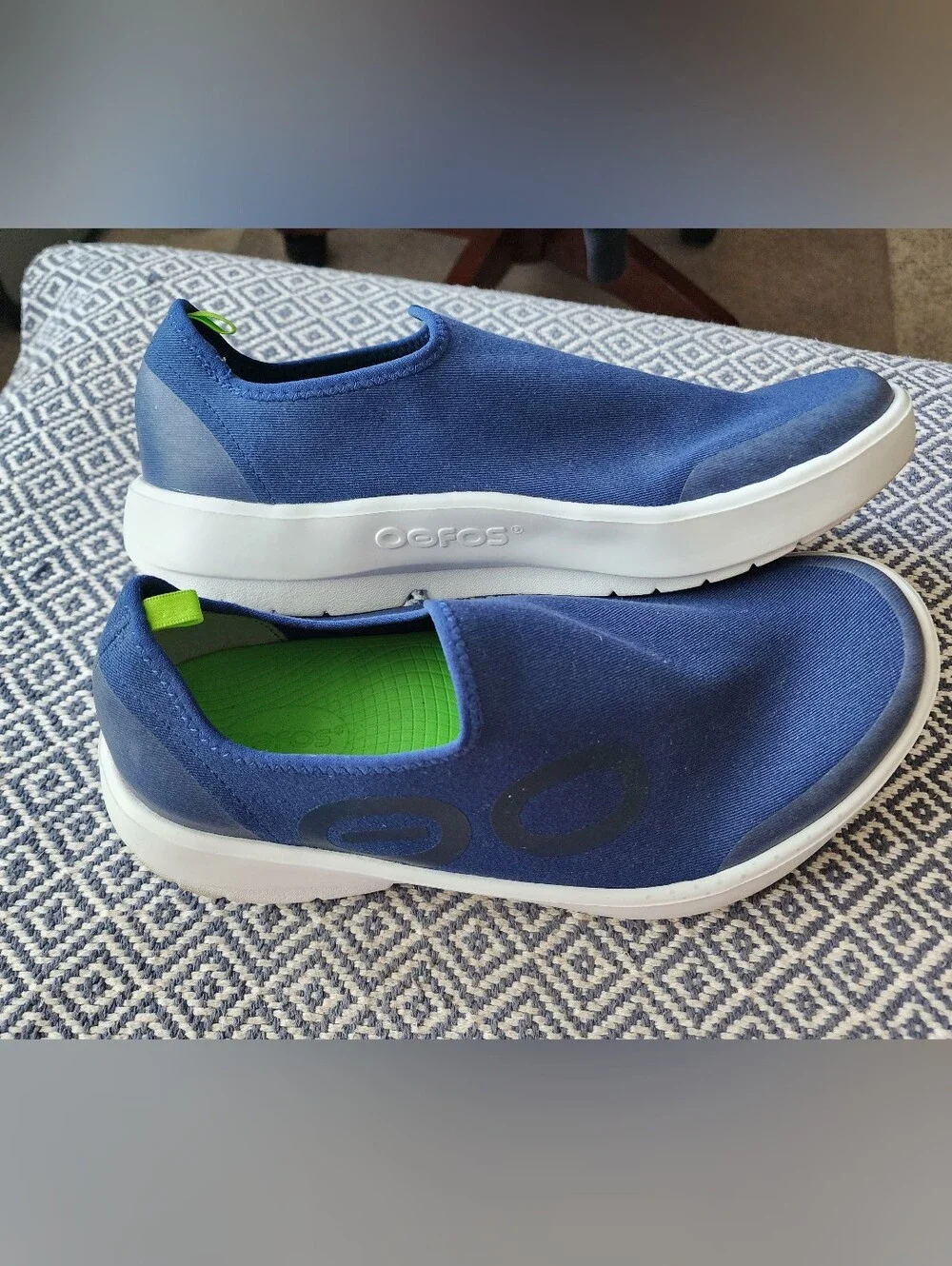OOFOS OOmg eeZee Low Recovery Shoes Navy Blue Men's Size 10